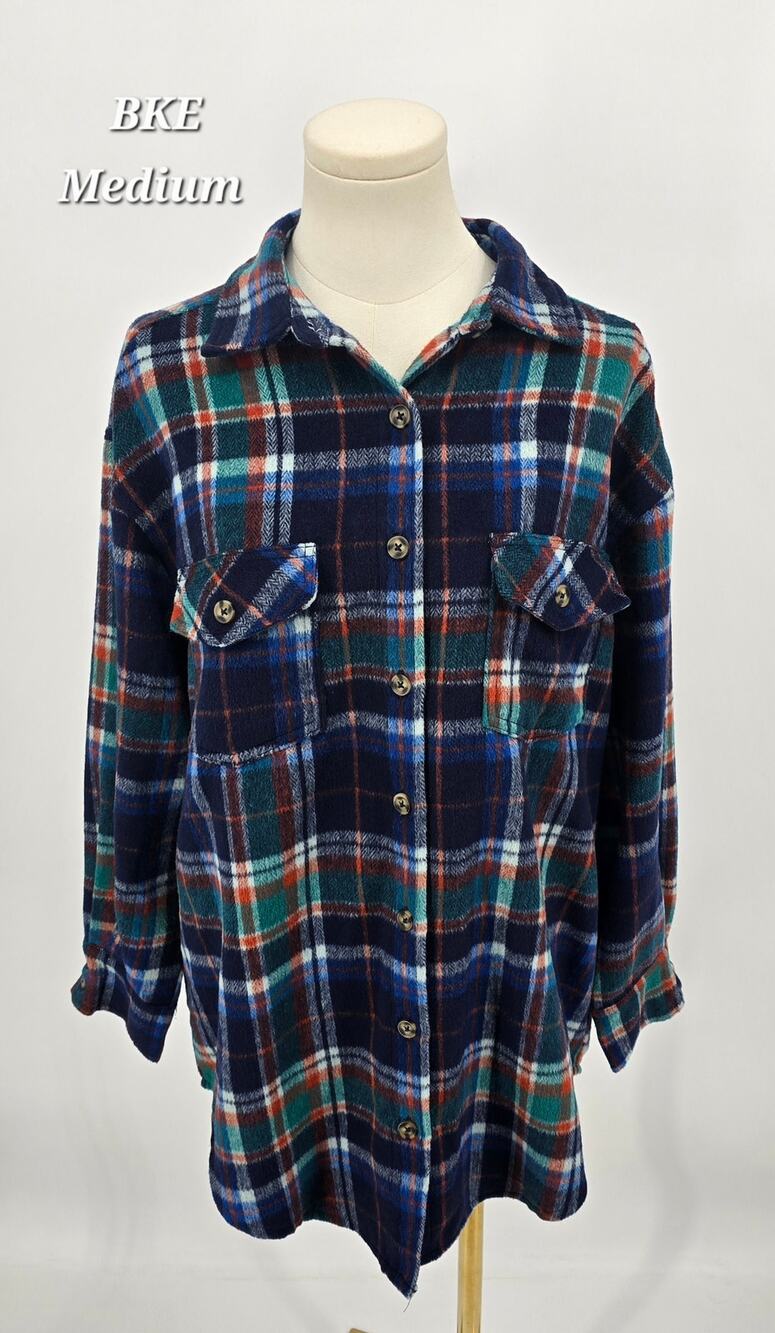 BKE Boyfriend Brushed Knit Flannel Shirt –‎ Navy Aqua Plaid – Women’s Medium